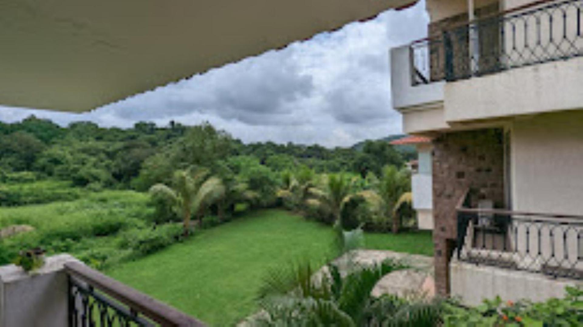 Wood Stock Acres Villa Resort Thane Exterior foto